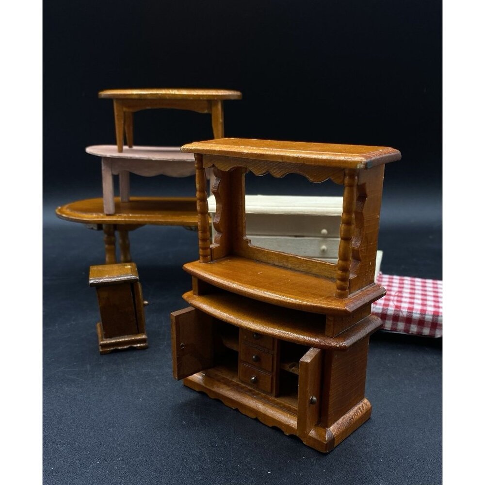 Lots 7 Miniature Dollhouse Bed Tables Buffet Dresser Nightstand ￼ - Picture 11 of 16